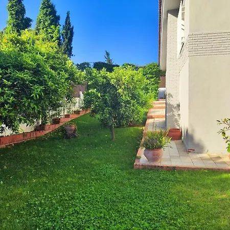 Fantastico En Zona Brillante Holiday home